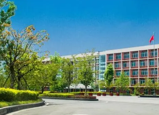 新余技師學(xué)院學(xué)前教育系召開2023年秋季崗位實習(xí)動員大會