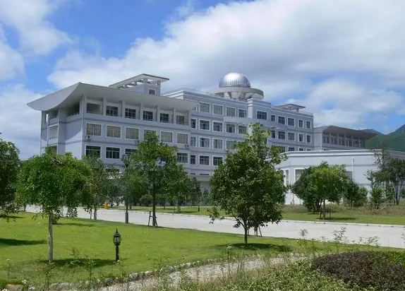 浙江省泰順中學(xué)地址，乘車(chē)路線