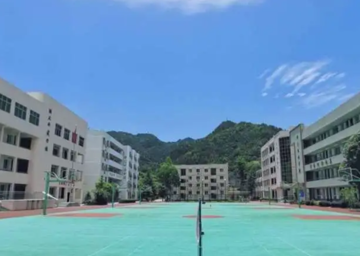 浙江省文成中學怎么樣、好不好