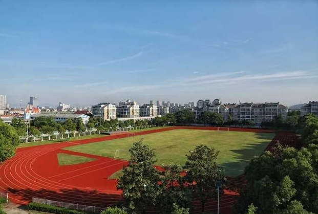 安吉縣昌碩高級中學(xué)地址，乘車路線