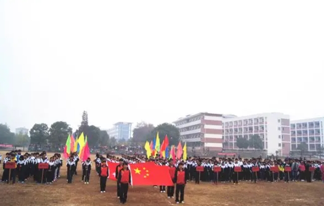 安慶浮山科技工程學(xué)校怎么樣、好不好