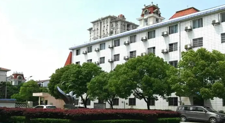 江西2024年女生上什么中專學(xué)校比較好