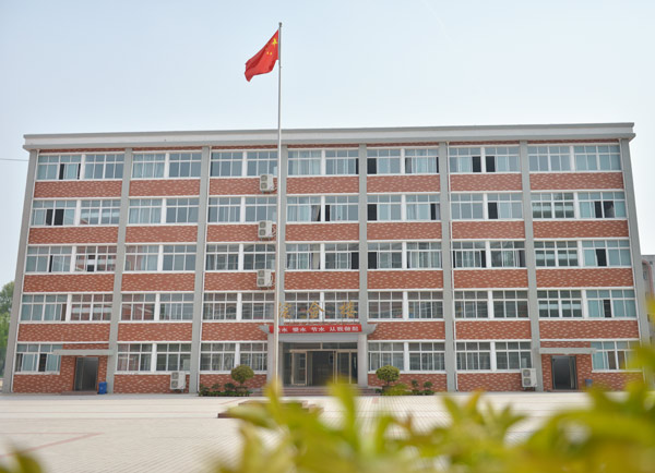 河南2024年上中專學校一年要多少錢