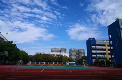 云南2024年男生上什么中專學校比較好