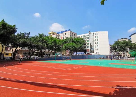 重慶鐵路運(yùn)輸高級(jí)技工學(xué)校怎么樣、好不好