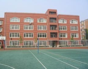 北京市第六十六中學(xué)地址，乘車路線