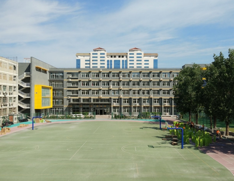 北京市西城外國語學校地址，乘車路線