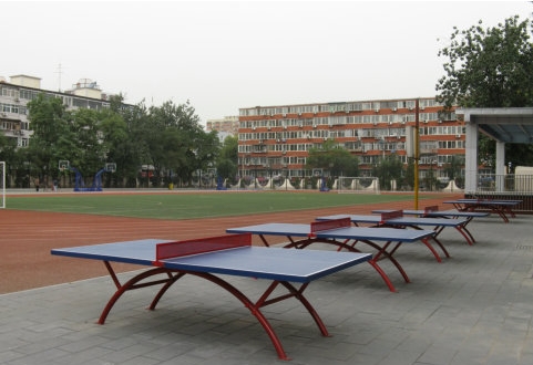 北京市月壇中學(xué)地址，乘車路線
