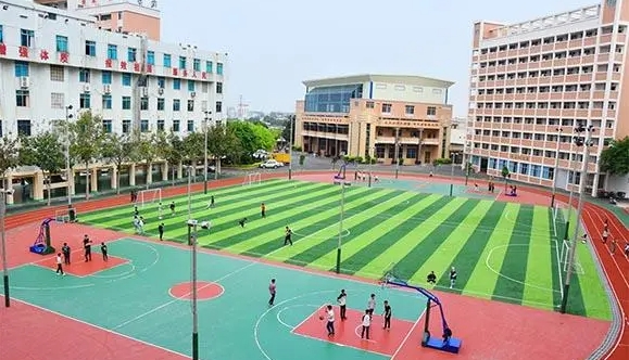 廣東2024年上中專學校要不要分數(shù)