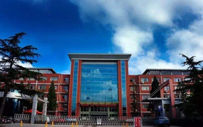 原平英才中學(xué)(職教班)怎么樣、好不好