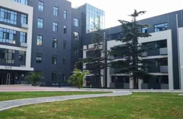 北京匯文中學朝陽垂楊柳分校地址，乘車路線