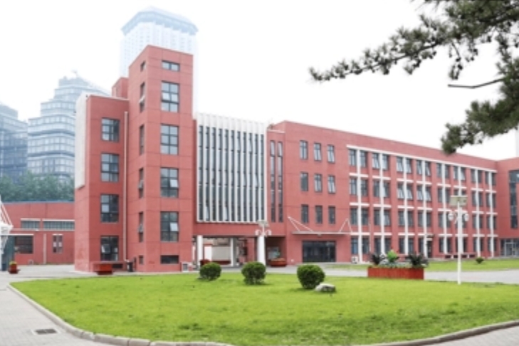 清華大學(xué)附屬中學(xué)朝陽學(xué)校地址，乘車路線