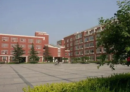 清華大學(xué)附屬中學(xué)望京學(xué)校怎么樣、好不好