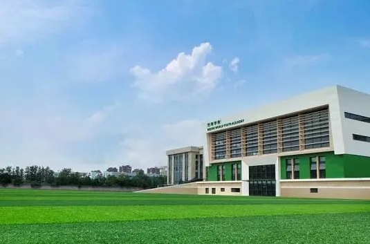 北京市朝陽區(qū)世青學(xué)校地址，乘車路線