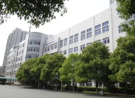 長沙麓山國際實驗學?？孔V嗎