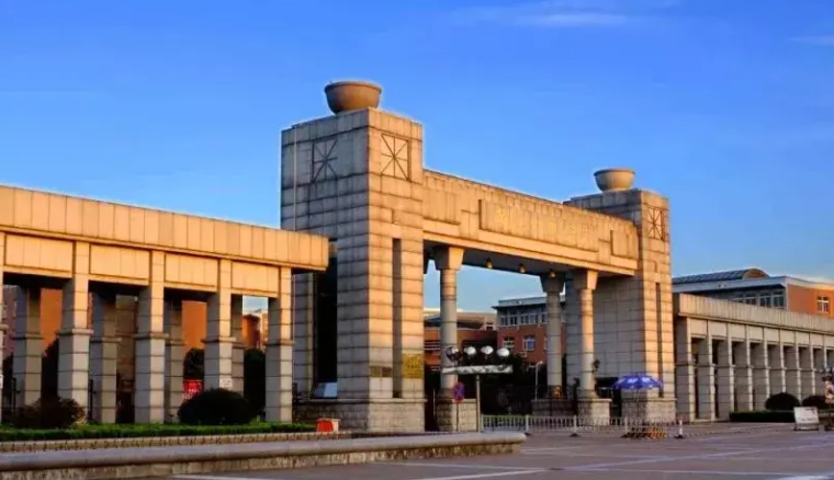 2023浙江萬里學院高考錄取分數(shù)線是多少（2024參考）