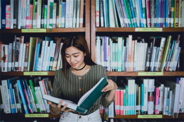 貴州黔南科技學(xué)院VS武漢紡織大學(xué)哪個實力更強？