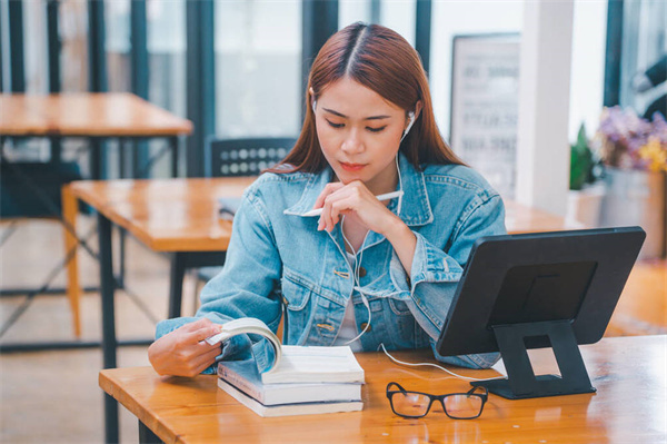 蘭州信息科技學(xué)院VS南通大學(xué)哪個實力更強？