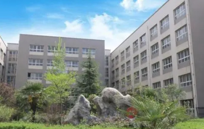 陜西2024年男生上什么鐵路學校比較好