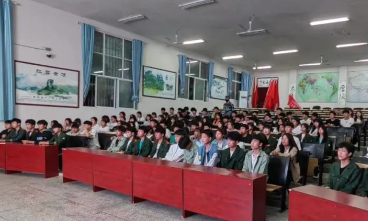 2024江口縣中等職業(yè)學(xué)校招生計(jì)劃 招生人數(shù)是多少(附要求、條件、對(duì)象)