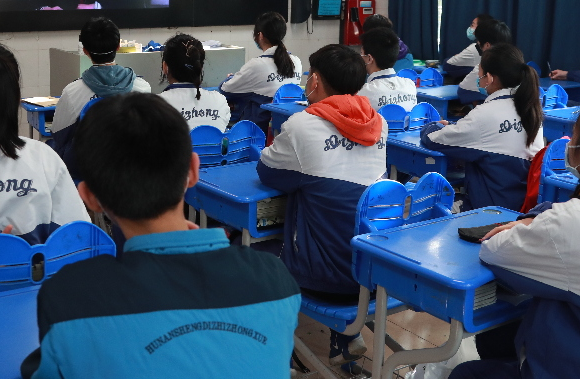 大學(xué)的提檔線一般什么時候公布 幾號會出來