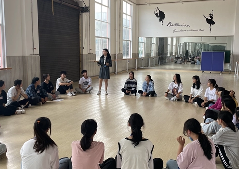 高考提前批次有什么優(yōu)勢？提前批和普通批的區(qū)別是什么