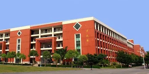 云南2024年哪些大學有鐵路學校大專