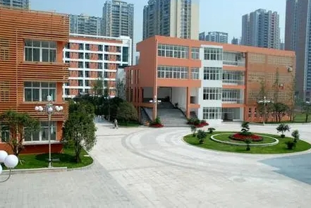 重慶市松樹(shù)橋中學(xué)校招生簡(jiǎn)章2024年