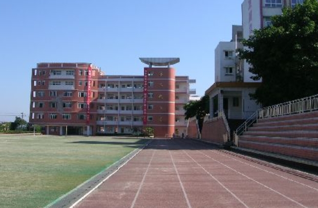 重慶市字水中學(xué)校地址，乘車路線