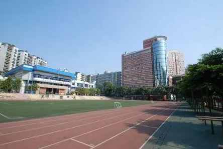 重慶市第十八中學(xué)校怎么樣、好不好