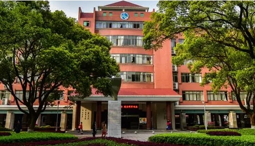 重慶市文理學(xué)院附屬中學(xué)校怎么樣、好不好