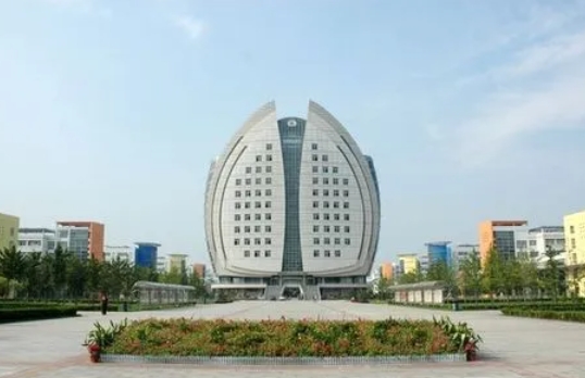 2024石家莊市第三中學(xué)多少錢(學(xué)費明細(xì))