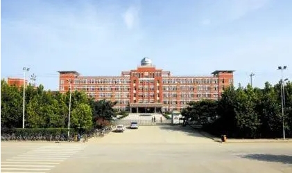 高邑縣第一中學(xué)地址，乘車路線