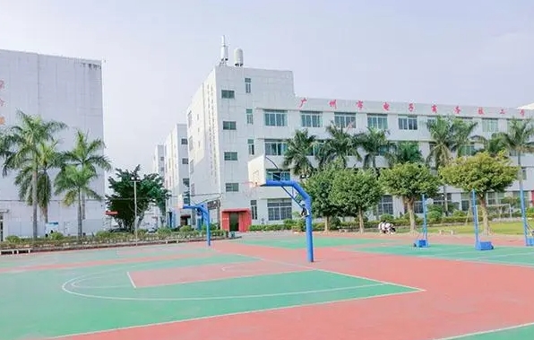 廣東2024年適合女生的鐵路學校