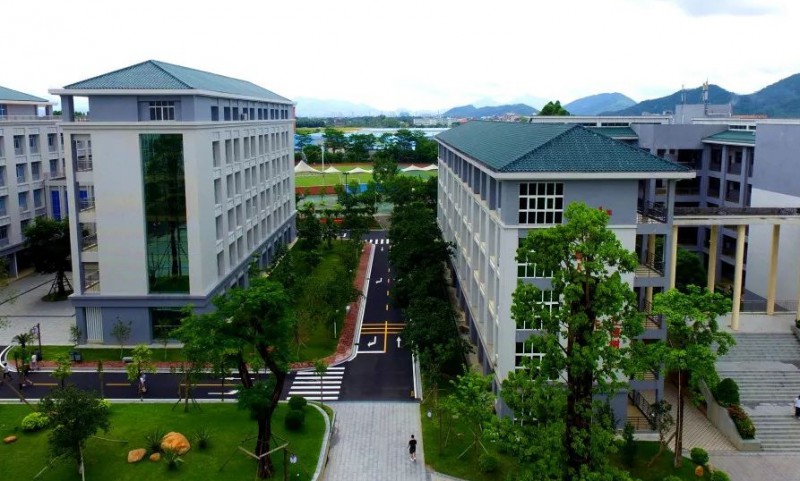 廣東省華夏高級技工學校怎么樣、好不好