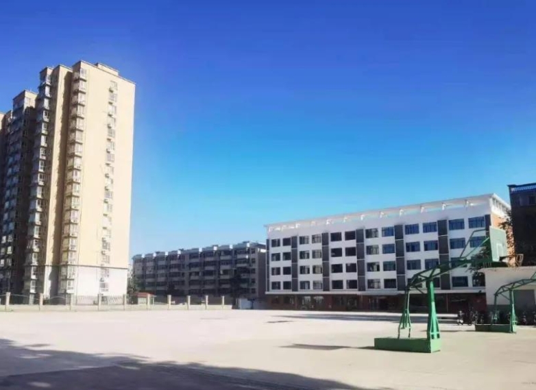 邯鄲市滏春中學怎么樣、好不好