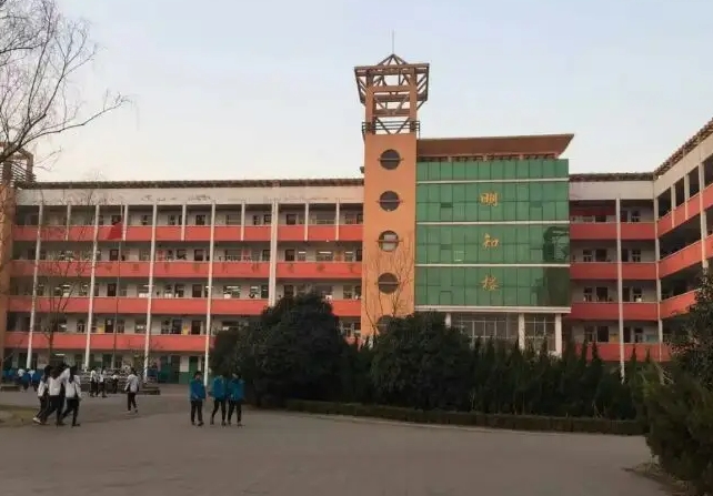 武安市第十中學怎么樣、好不好