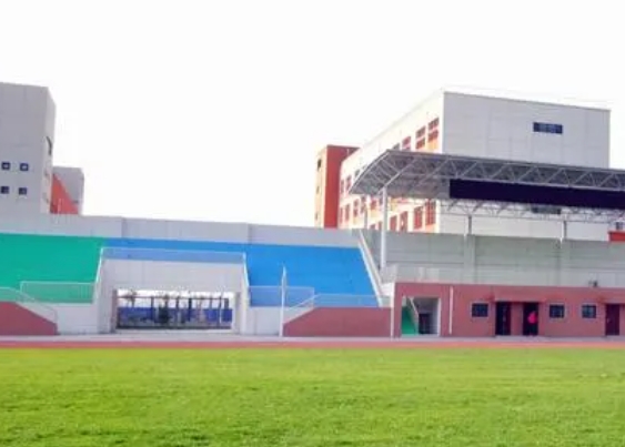 保定市愛和城高級(jí)中學(xué)怎么樣、好不好