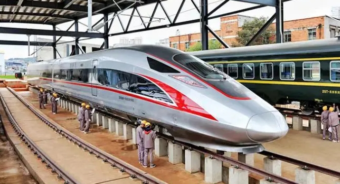 山東2025年鐵路學(xué)校中專升大?？际裁? width=