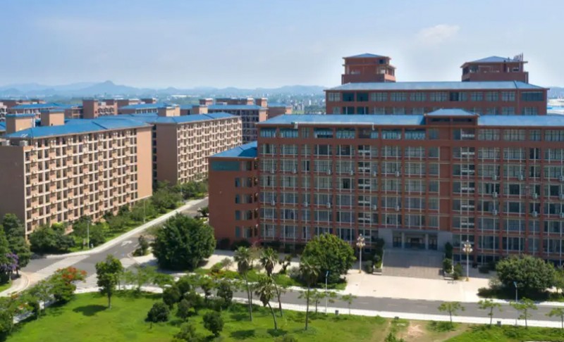 湛江理工職業(yè)學(xué)校2025年學(xué)費(fèi)、收費(fèi)多少