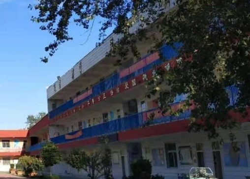 保定市清苑區(qū)臧村中學地址，乘車路線