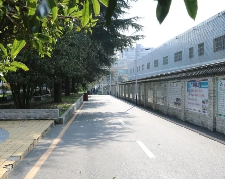 貴州2025年初中生不去鐵路學(xué)校怎么辦
