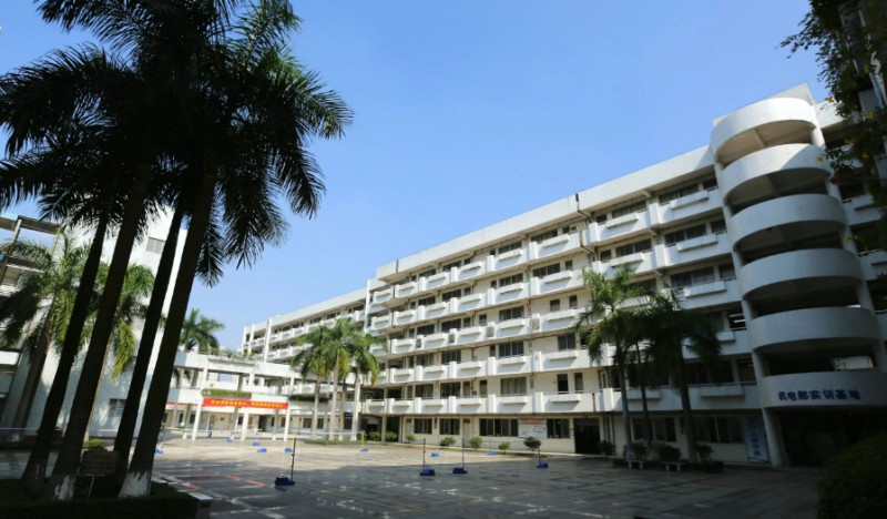 佛山市南海區(qū)理工職業(yè)技術(shù)學(xué)校怎么樣、好不好