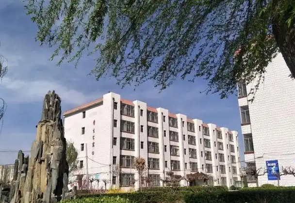 唐縣啟明高級中學(xué)招生簡章2025年