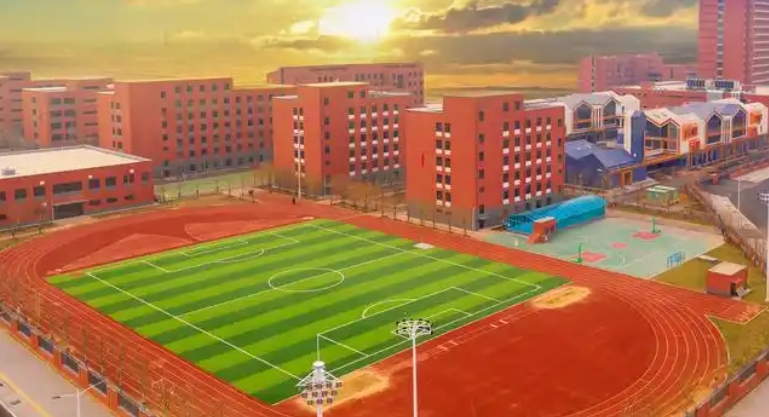 保定市世紀高級中學(xué)怎么樣、好不好