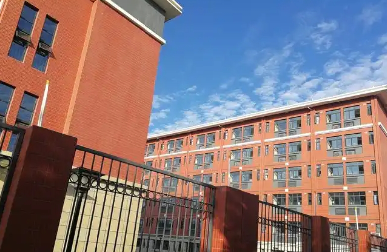 永安中學(xué)地址，乘車路線