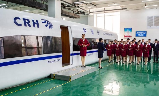 安徽2025年去讀鐵路學(xué)校學(xué)什么對以后好一點
