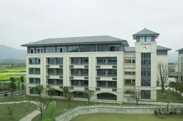 蒲江中學地址，乘車路線