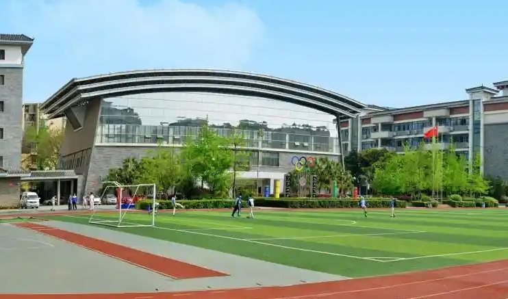 四川省成都市西北中學怎么樣、好不好